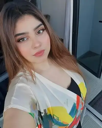 Khonsa Escort